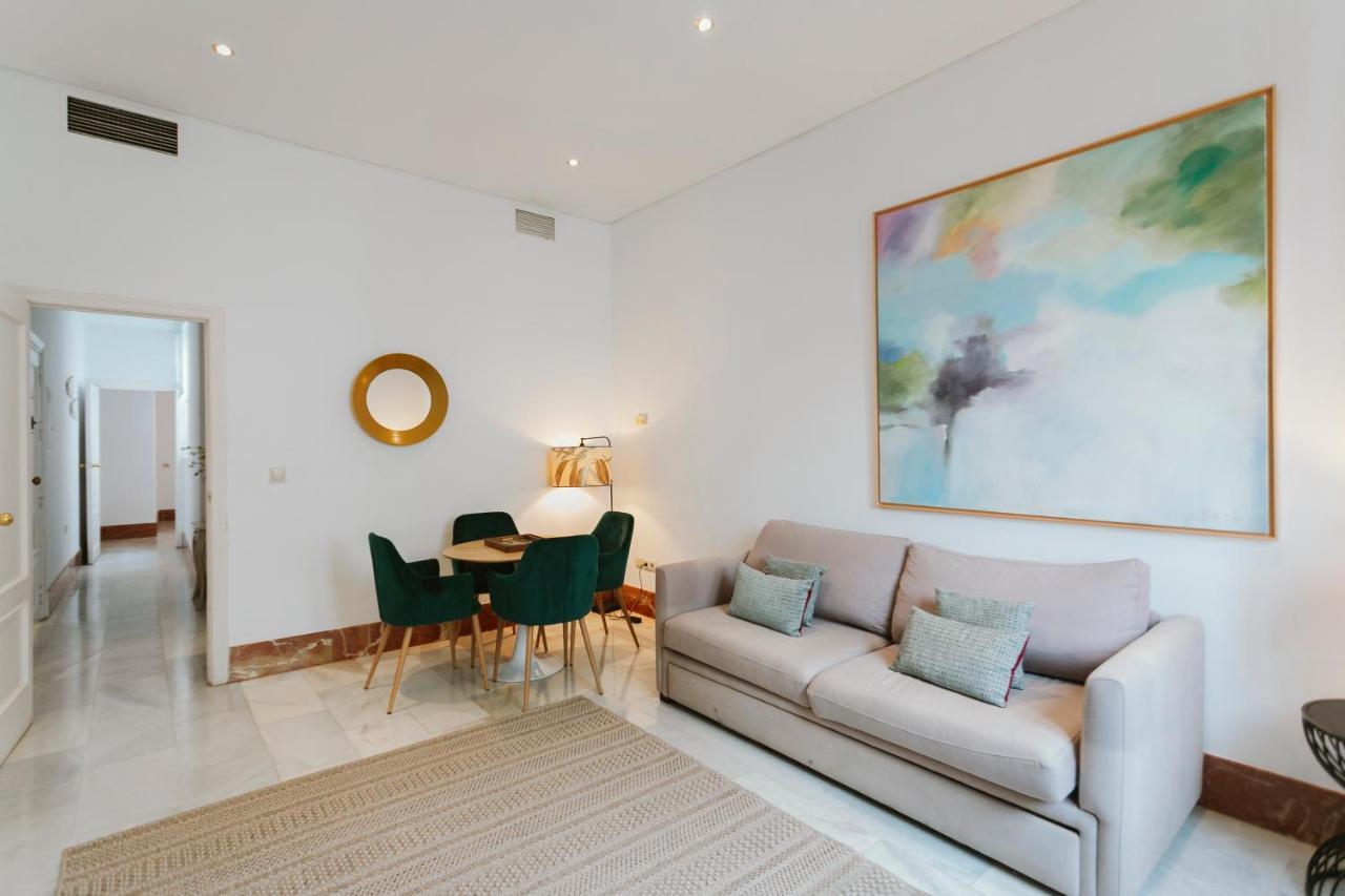 Bright And Cozy-1Bd 1Bth & 2Bd 1Bth- La Giralda Apartment Севиля Екстериор снимка