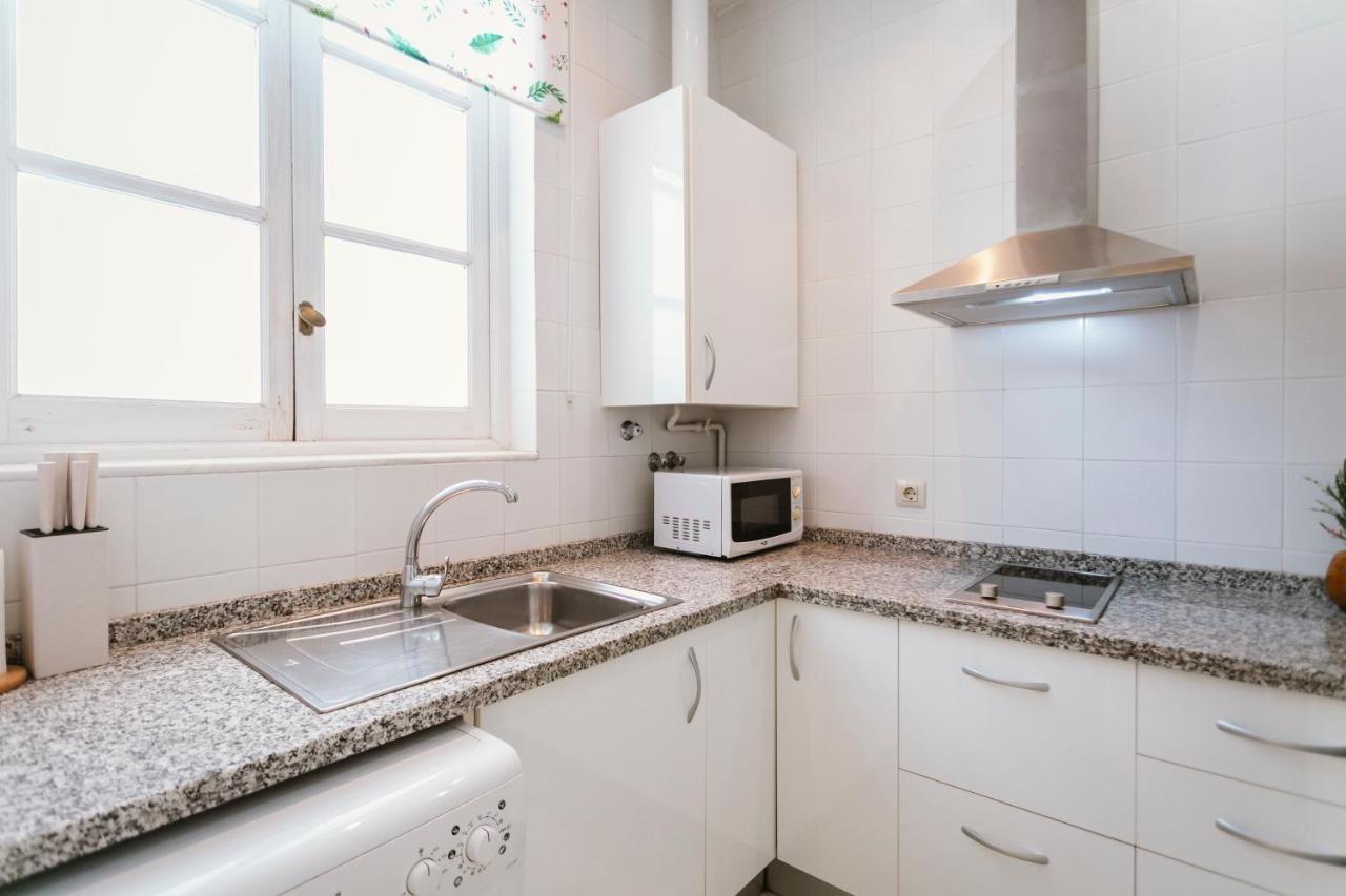 Bright And Cozy-1Bd 1Bth & 2Bd 1Bth- La Giralda Apartment Севиля Екстериор снимка