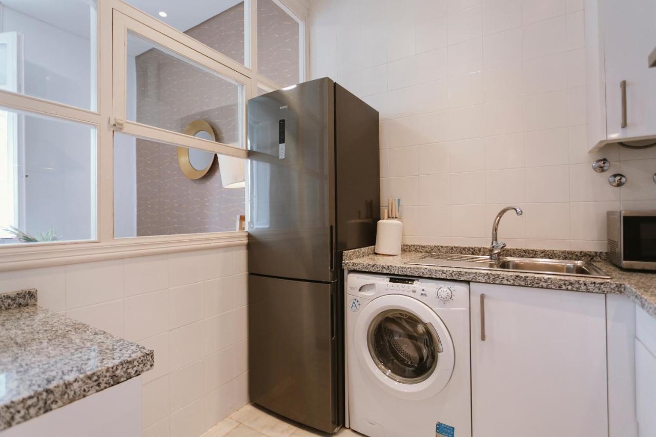Bright And Cozy-1Bd 1Bth & 2Bd 1Bth- La Giralda Apartment Севиля Екстериор снимка